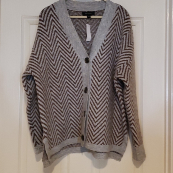 NWT Ann Taylor Perfect Neutral Cardigan - Picture 2 of 6